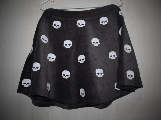Falda Skulls